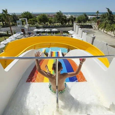 Resort Sea Shell &