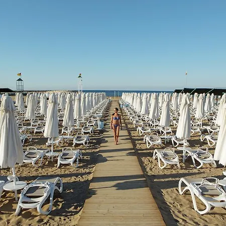 Resort Sea Shell & 5*